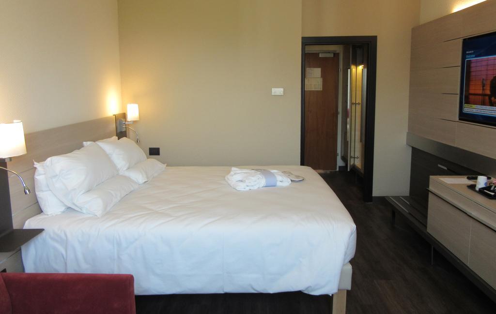 Novotel Brescia Due Ngoại thất bức ảnh