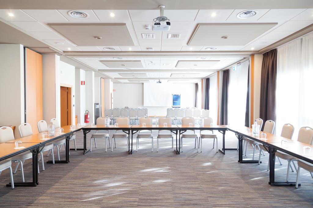 Novotel Brescia Due Ngoại thất bức ảnh